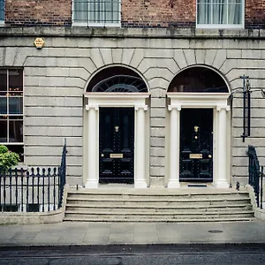 https://albany-house.dublin-hotelsweb.com